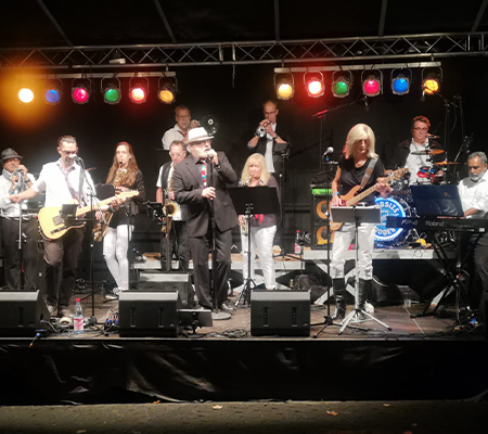 Kingsize Roger & The Blue Wonder Experience